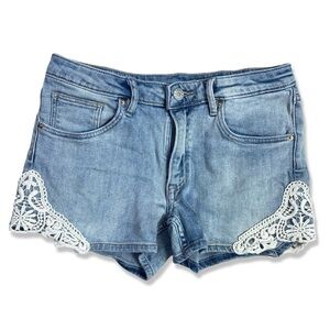 ⭐️&DENIM H&M brand Girls Lace Detail Jean Shorts